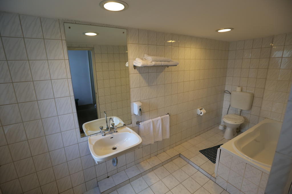Banat Hotel Bukares Ruang foto